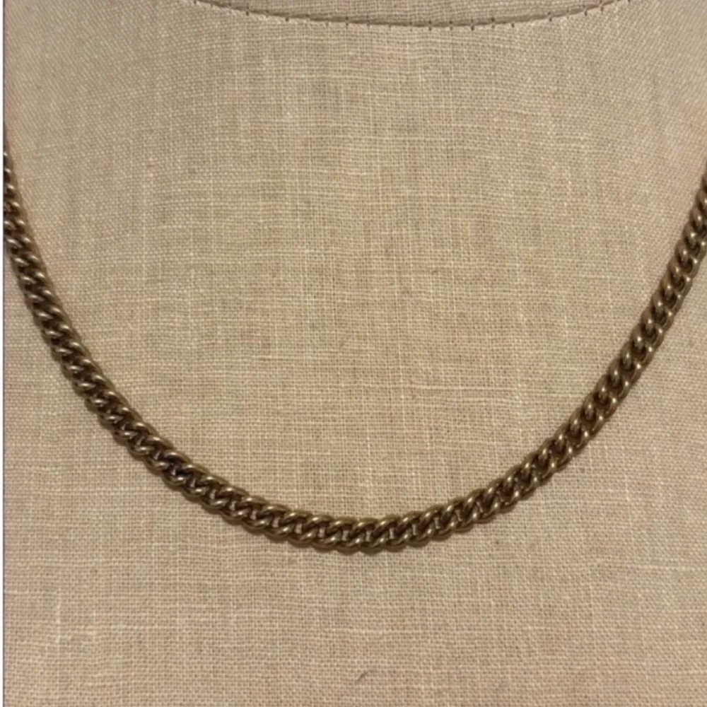 ✨SOLD✨ NWOT Kendra Scott Ace Necklace Vintage Gold - Picture 3 of 10